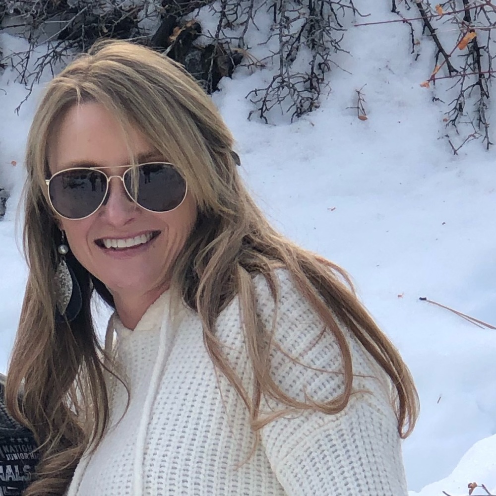 Meet your Posher, Stephanie